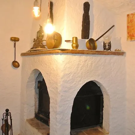 Casa Cueva El Algarrobo *